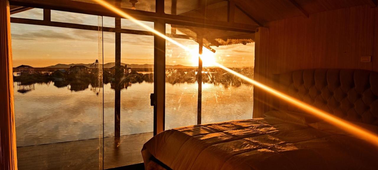 Los Uros Puno Ngoại thất bức ảnh