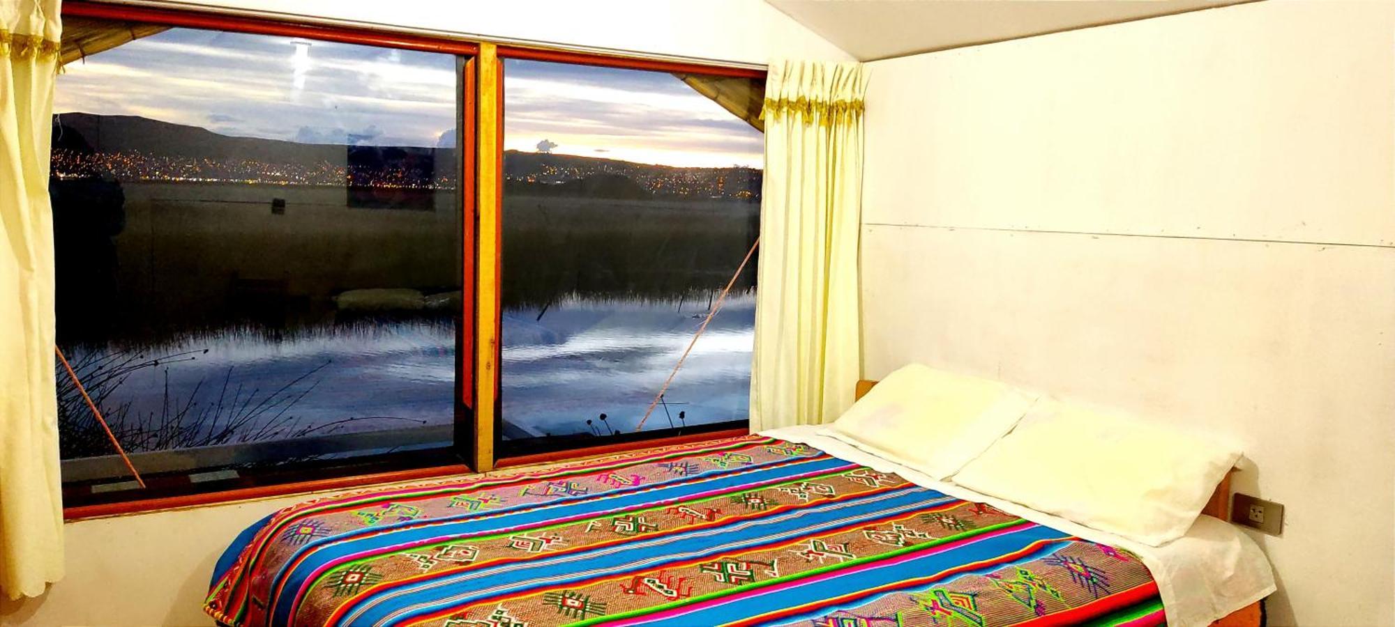 Los Uros Puno Ngoại thất bức ảnh